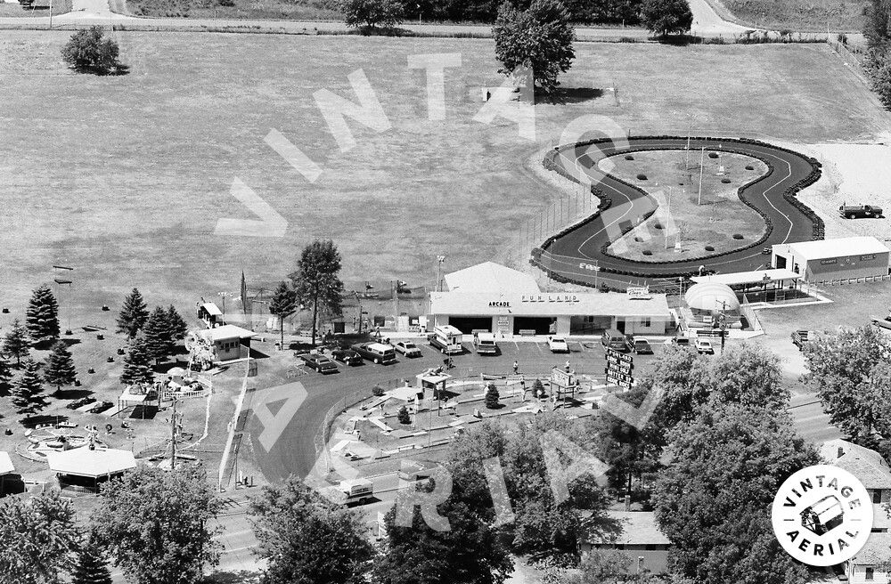 Funland Amusement Park - 1983
